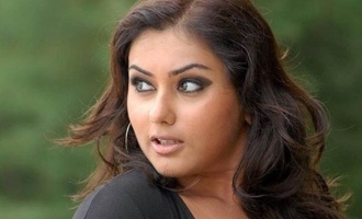 330px x 200px - Namitha exposes blackmailer who threatened to release her video - News -  IndiaGlitz.com