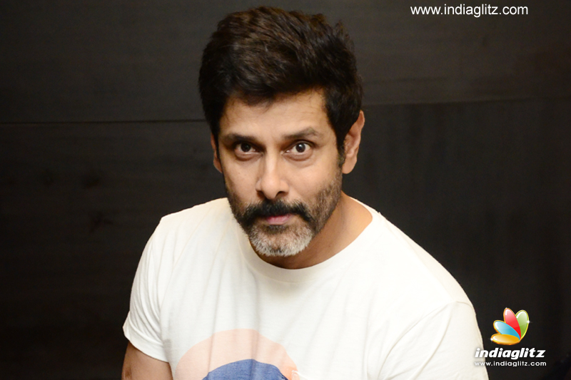 Dark shades of Chiyaan Vikram on display in energy lacking 'Mahaan' teaser  - Telugu News - IndiaGlitz.com